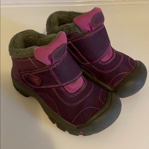 Purple Keen Snow Boots toddler size 12
